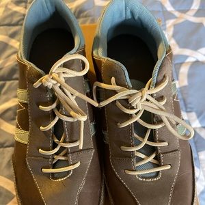 Ladies timberland sneakers